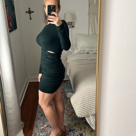 Walter Baker Dress Womens Size Small Green Gloriana Asymmetric Cut Out Ruched - Picture 3 of 8